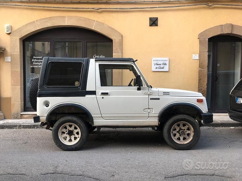 Usata Suzuki Samurai 1987 Bianco SUV