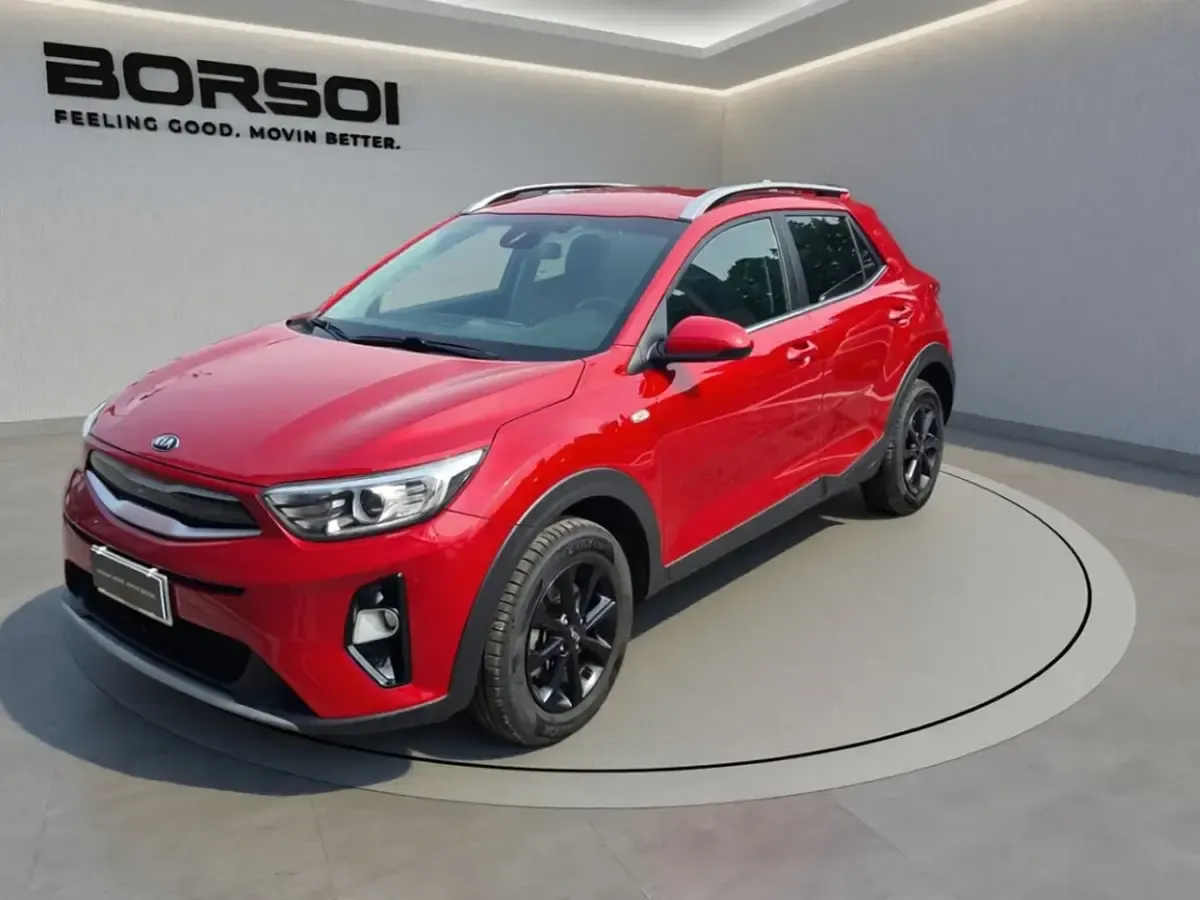 Usata Kia Stonic Style 100 CV (73 kW) 2018 Rosso metallizzato SUV