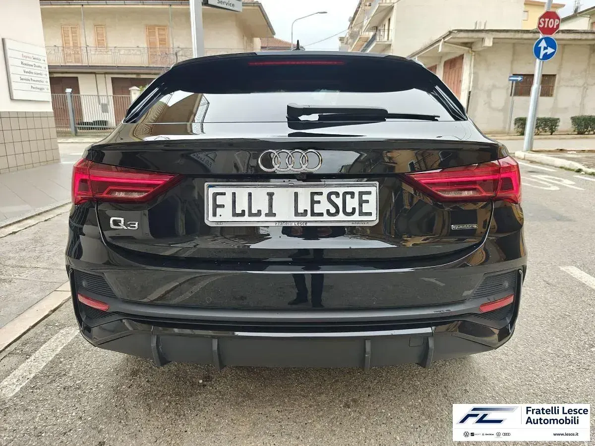 Usata Audi Q3 Sportback S-Line 150 CV (110 kW) 2021 Nero SUV