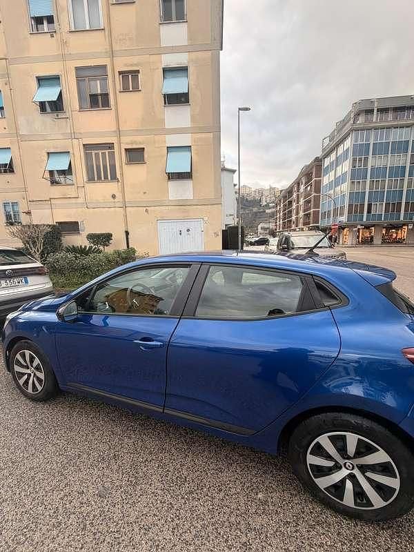 Usata Renault Clio V Equilibre 101 CV (74 kW) 2023 Berlina