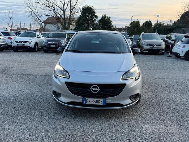 Usata Opel Corsa 89 CV (65 kW) 2018 Grigio Utilitaria