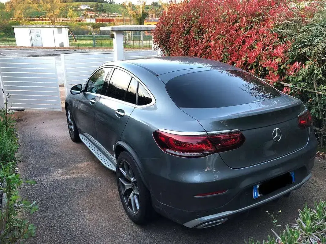 Usata Mercedes GLC220 Premium Plus 194 CV (142 kW) 2021 Grigio SUV