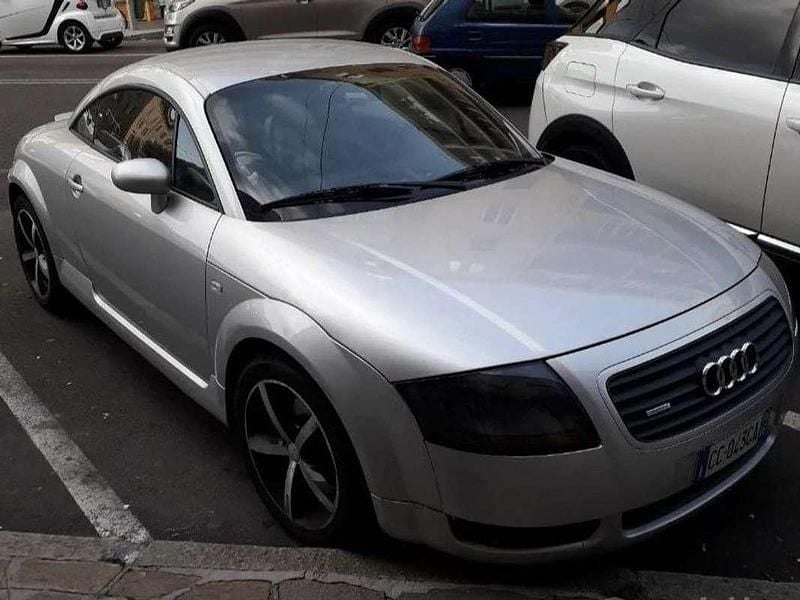 Usata Audi TT 179 CV (131 kW) 1999 Argento Coupé