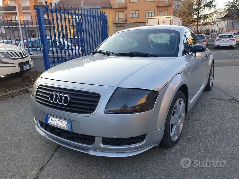 Usata Audi TT 179 CV (131 kW) 1999 Grigio Coupé