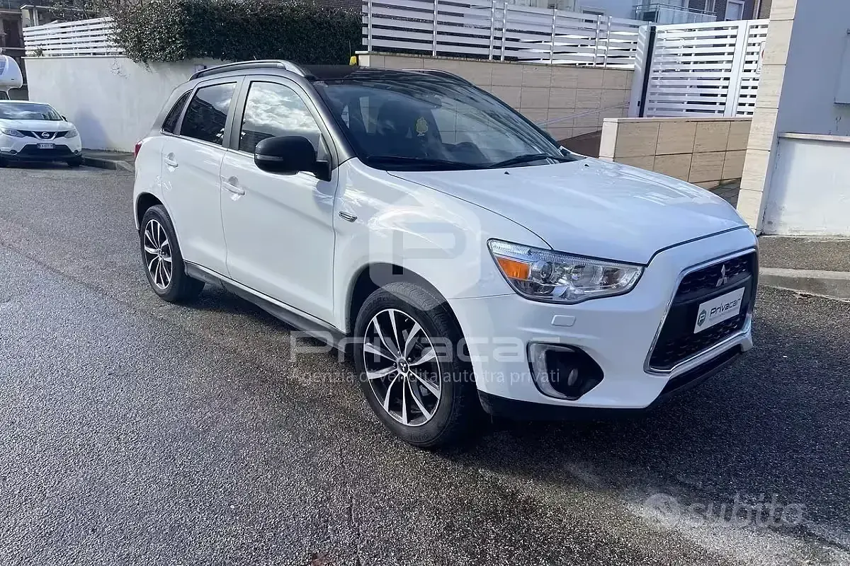 Begagnad Mitsubishi ASX Intense 116 HK (85 kW) 2015 Vit SUV