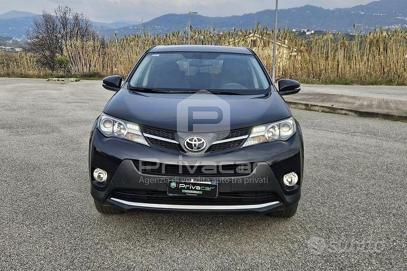 Usata Toyota RAV4 Style 124 CV (91 kW) 2014 Nero SUV