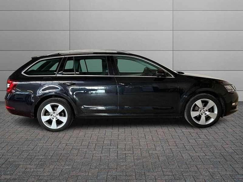 Usata Skoda Octavia Executive 110 CV (80 kW) 2017 Other Station wagon