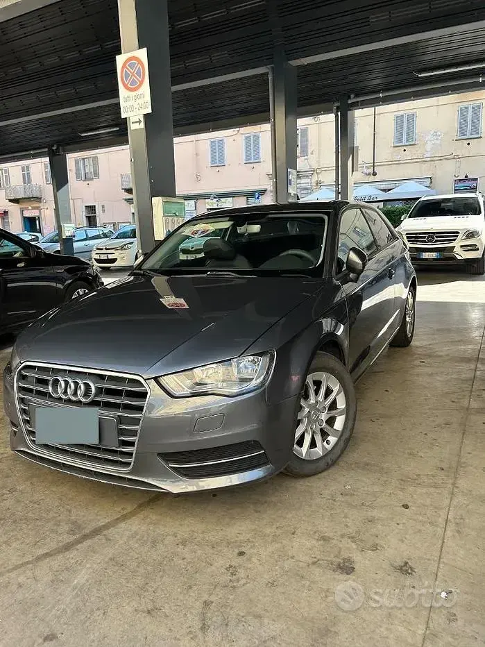Usata Audi A3 110 CV (80 kW) 2015 Grigio Berlina