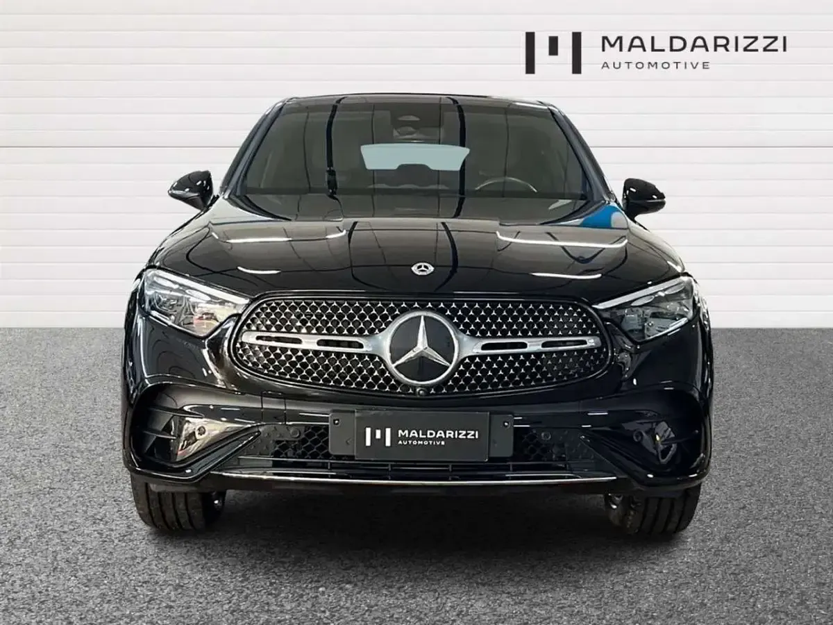 Usata Mercedes GLC300 AMG Line Premium 333 CV (244 kW) 2024 Nero ossidiana SUV
