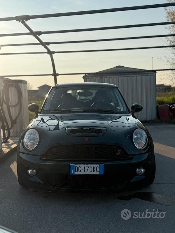 Usata Mini Cooper S Chili 174 CV (127 kW) 2007 Verde Utilitaria