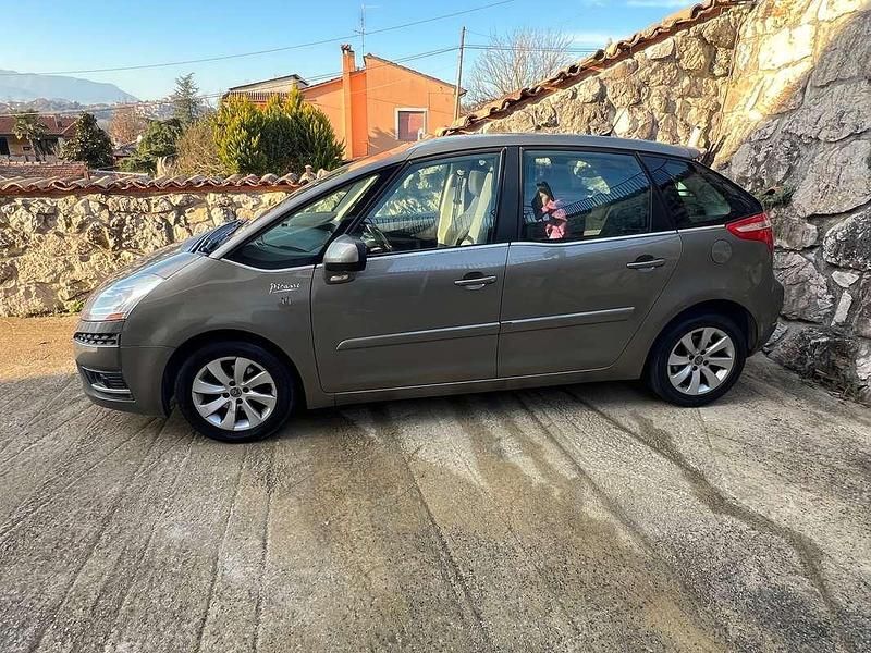 Usata Citroën C4 Picasso Seduction 109 CV (80 kW) 2010 Beige Monovolume