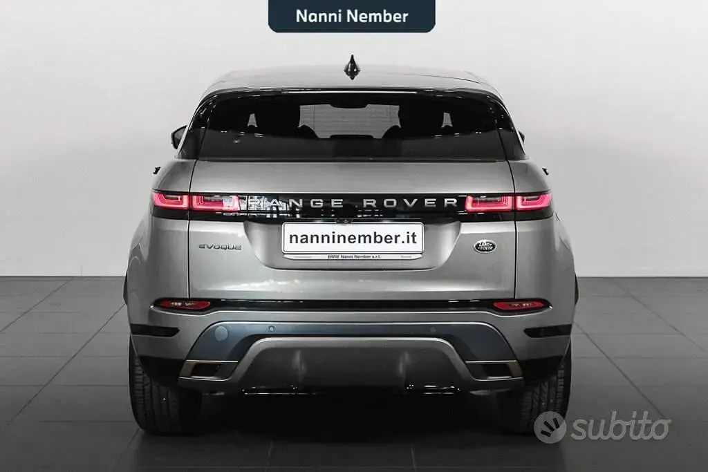 Usata Land Rover Range Rover evoque R-Dynamic 204 CV (150 kW) 2022 Grigio SUV