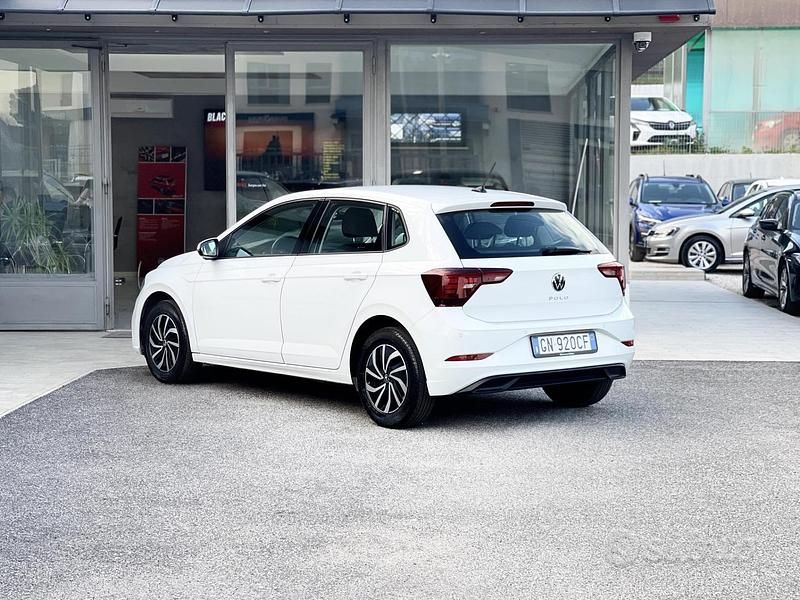 Usata VW Polo 95 CV (69 kW) 2023 Bianco Utilitaria