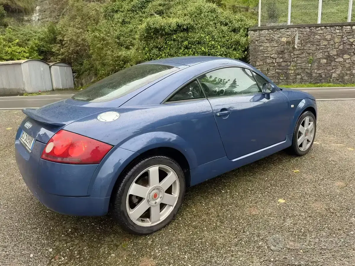 Usata Audi TT 179 CV (131 kW) 2001 Blu Coupé