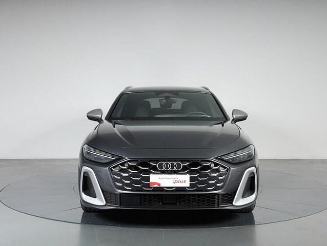 Usata Audi A5 Ambiente 367 CV (269 kW) 2025 Grigio daytona perla Coupé