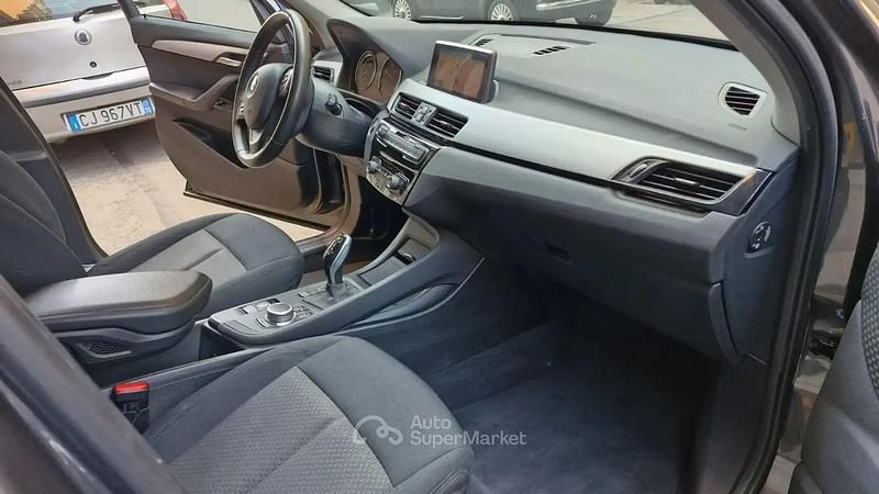Usata BMW X1 150 CV (110 kW) 2019 Gray SUV