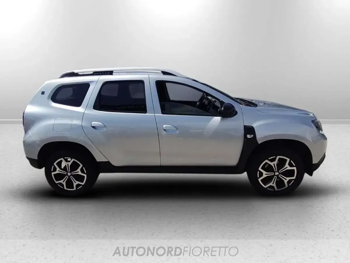 Usata Dacia Duster Anniversary 101 CV (74 kW) 2021 Grigio SUV