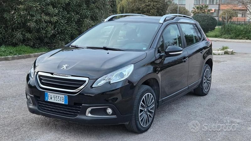 Usata Peugeot 2008 67 CV (49 kW) 2014 Nero SUV