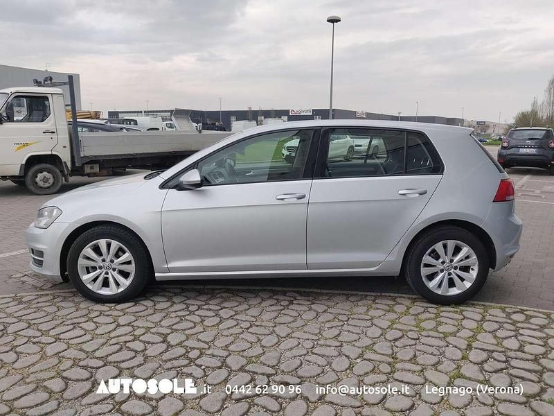 Usata VW Golf VII Comfortline 105 CV (77 kW) 2014 Argento Berlina