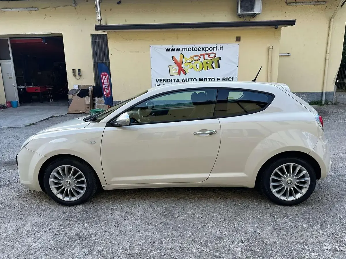 Usata Alfa Romeo MiTo Progression 85 CV (62 kW) 2013 Bianco Utilitaria