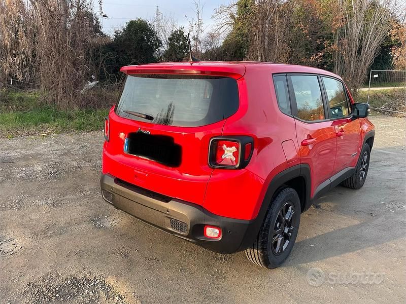 Usata Jeep Renegade Longitude 131 CV (96 kW) 2024 Rosso SUV