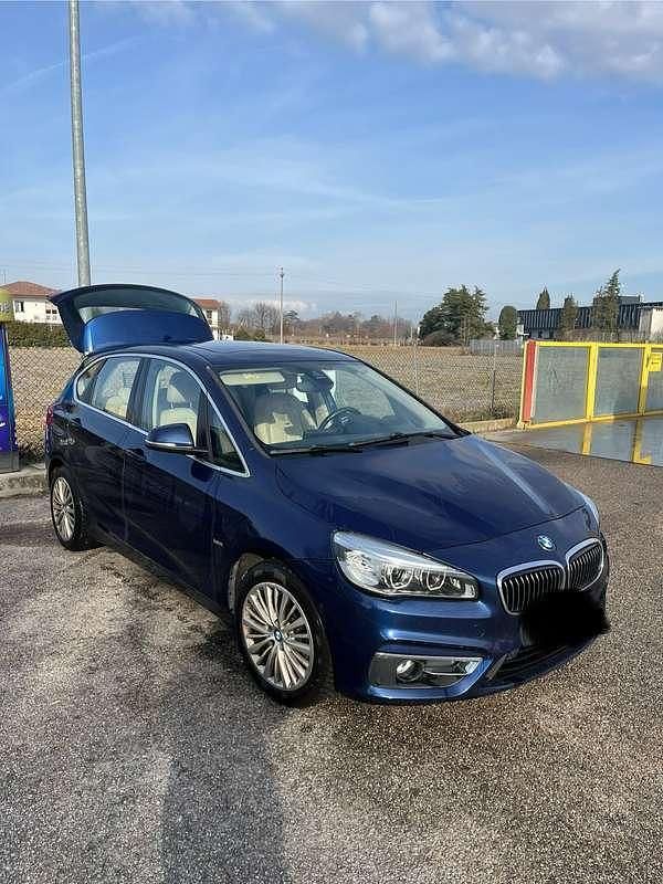 Usata BMW 220 Active Tourer Luxury Line 190 CV (139 kW) 2015 Monovolume