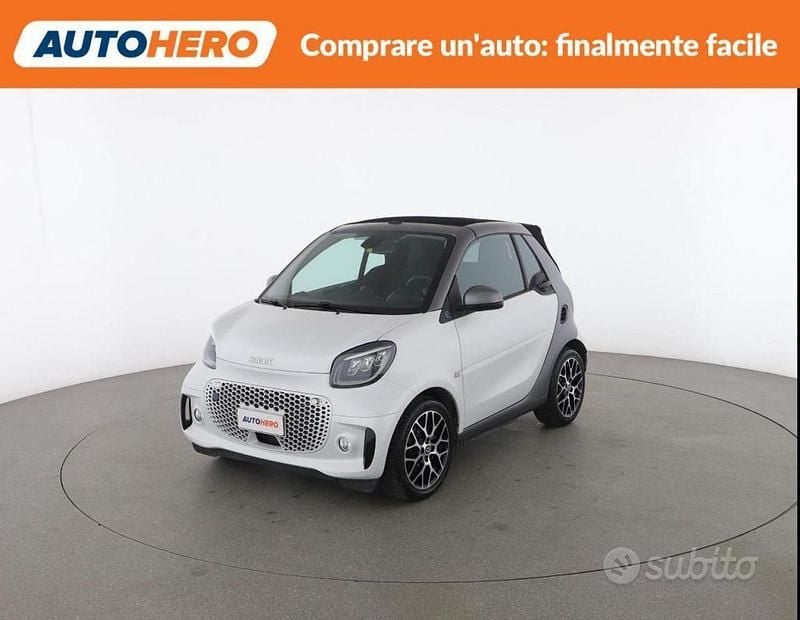 Usata Smart ForTwo Electric Drive Pulse 60 kW (82 CV) 2023 Bianco Cabrio
