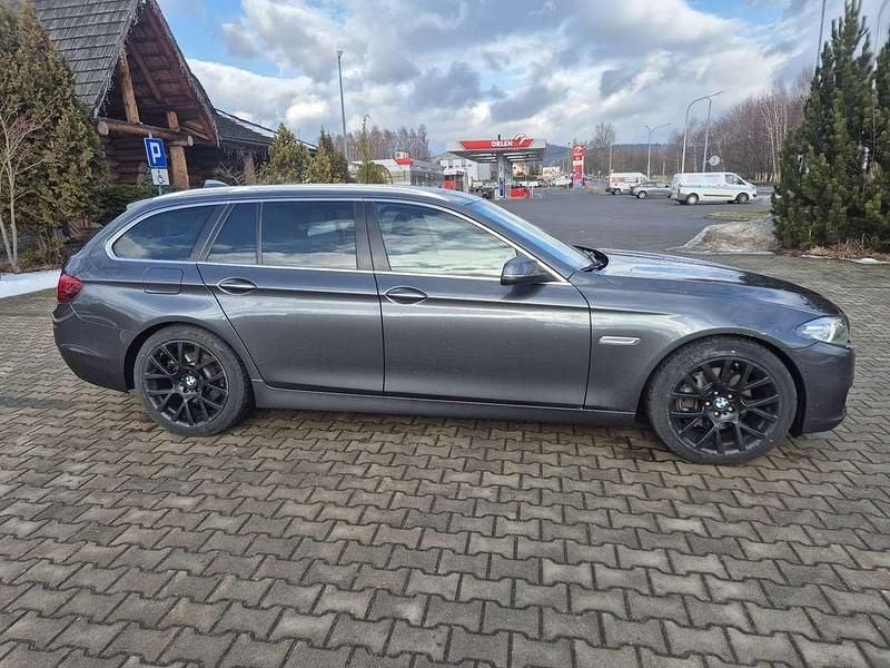 Usata BMW 525 Luxury Line 218 CV (160 kW) 2016 Station wagon