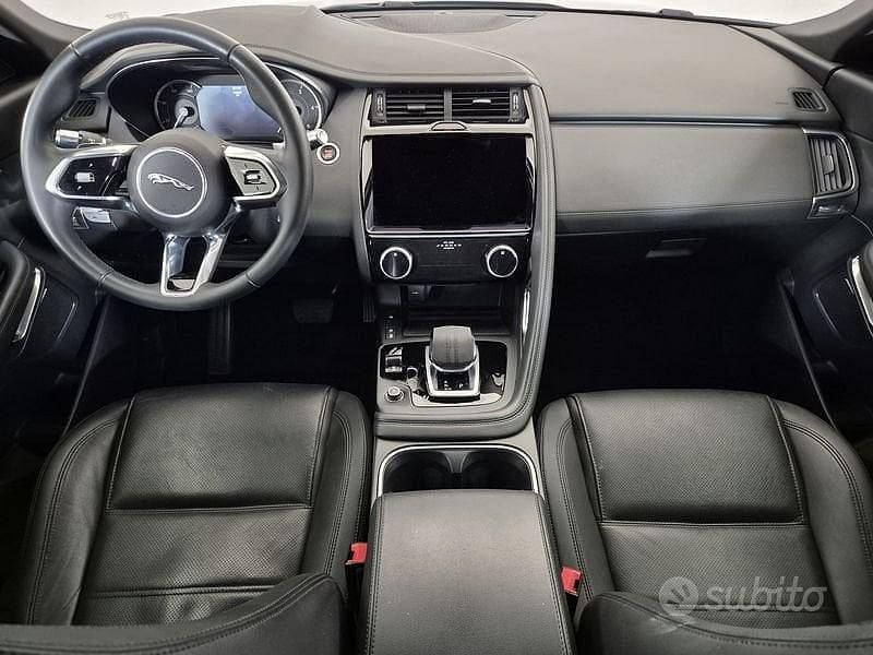 Usata Jaguar E-Pace SE 163 CV (119 kW) 2022 Grigio SUV