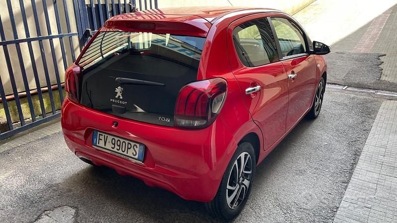 Usata Peugeot 108 Allure 72 CV (52 kW) 2019 Rosso Berlina