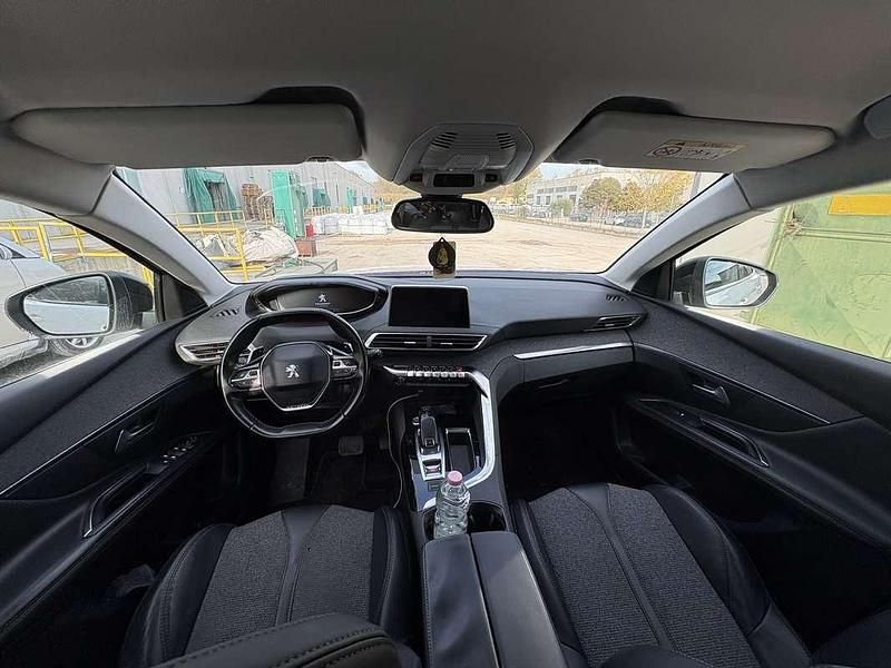 Usata Peugeot 3008 Allure 120 CV (88 kW) 2017 SUV