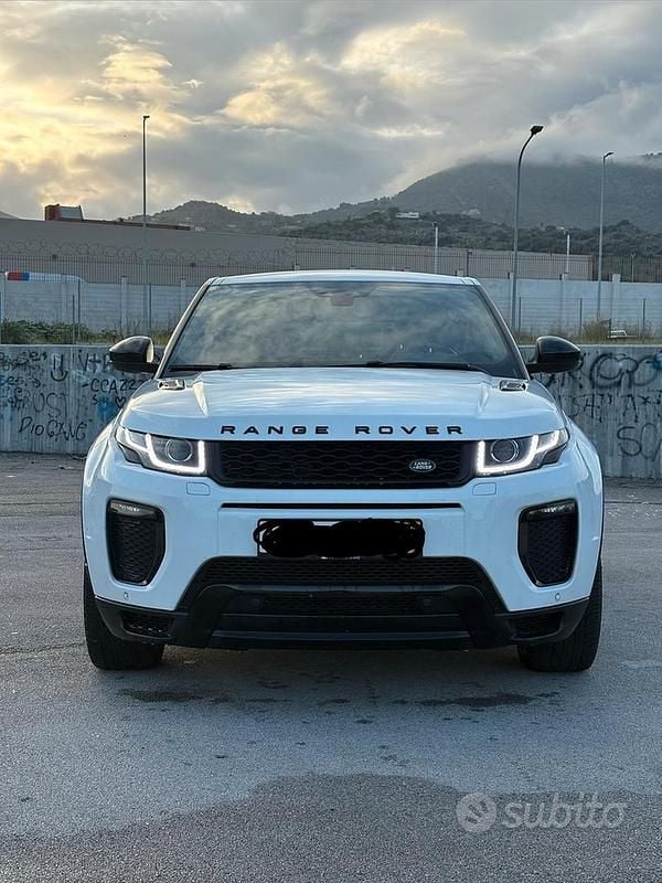Usata Land Rover Range Rover evoque HSE Dynamic 179 CV (131 kW) 2016 Bianco SUV
