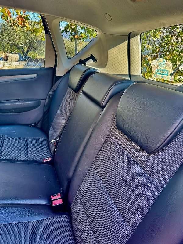 Usata 2011 Mercedes A180 Premium Monovolume | 4300 € (Buon prezzo) - Immagine 1/4