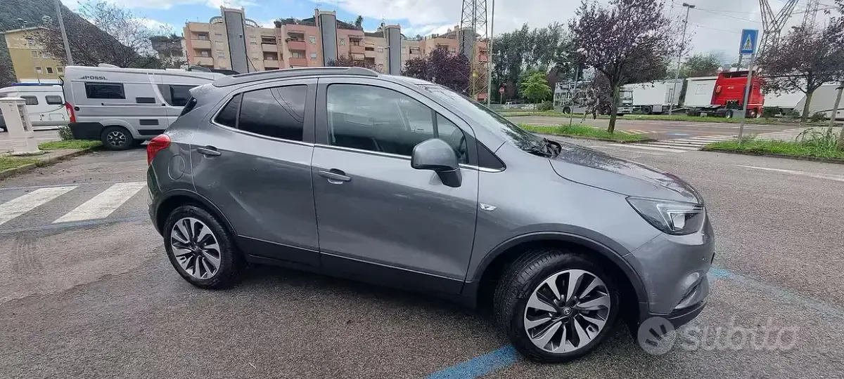 Usata Opel Mokka 140 CV (102 kW) 2017 Grigio SUV