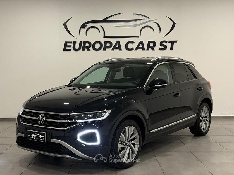 Usata VW T-Roc Style 150 CV (110 kW) 2022 Nero SUV