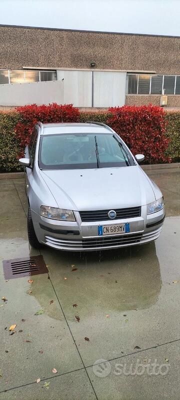 Usata Fiat Stilo 2004 Grigio Station wagon
