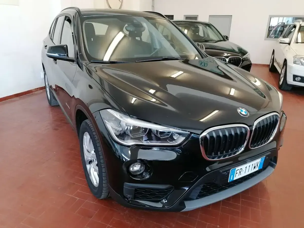 Usata BMW X1 150 CV (110 kW) 2017 Nero SUV