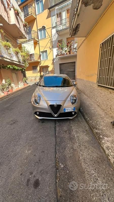 Grigio Usata 2018 Alfa Romeo MiTo Super Due volumi | 9000 € (Buon prezzo) - Immagine 1/4