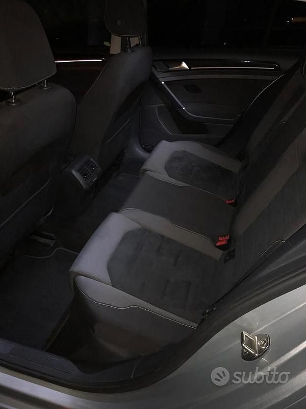 Usata VW Golf VII 110 CV (80 kW) 2014 Berlina