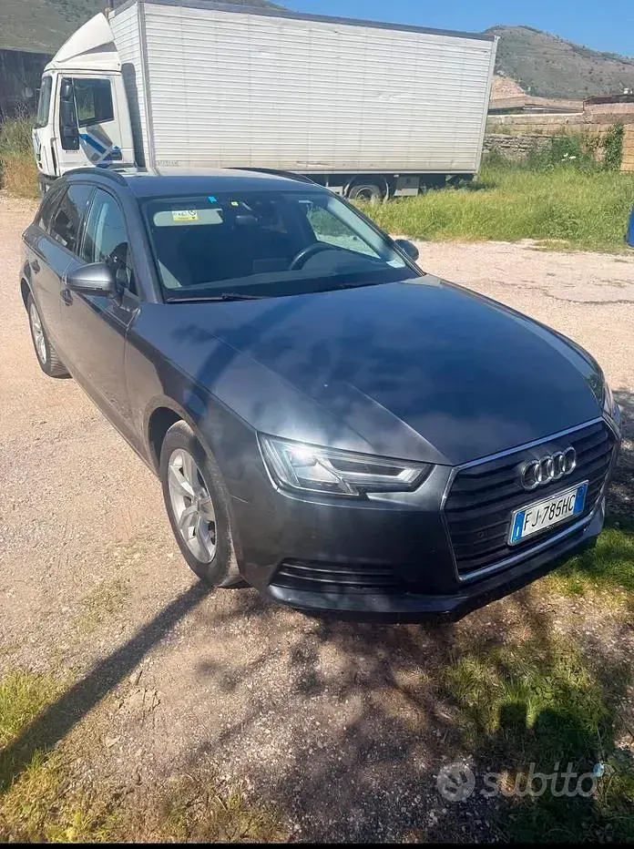 Usata Audi A4 122 CV (89 kW) 2017 Grigio Station wagon