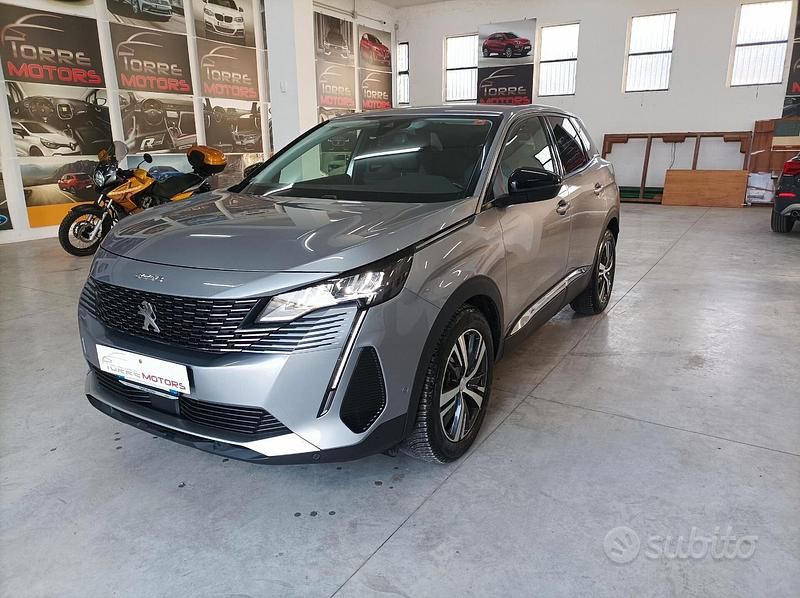 Usata Peugeot 3008 Allure 131 CV (96 kW) 2021 Grigio SUV