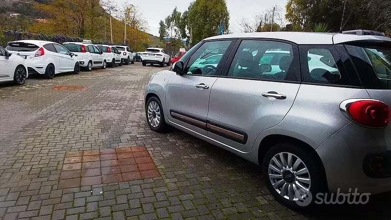 Usata Fiat 500L Pop Star 95 CV (69 kW) 2015 Bianco Monovolume