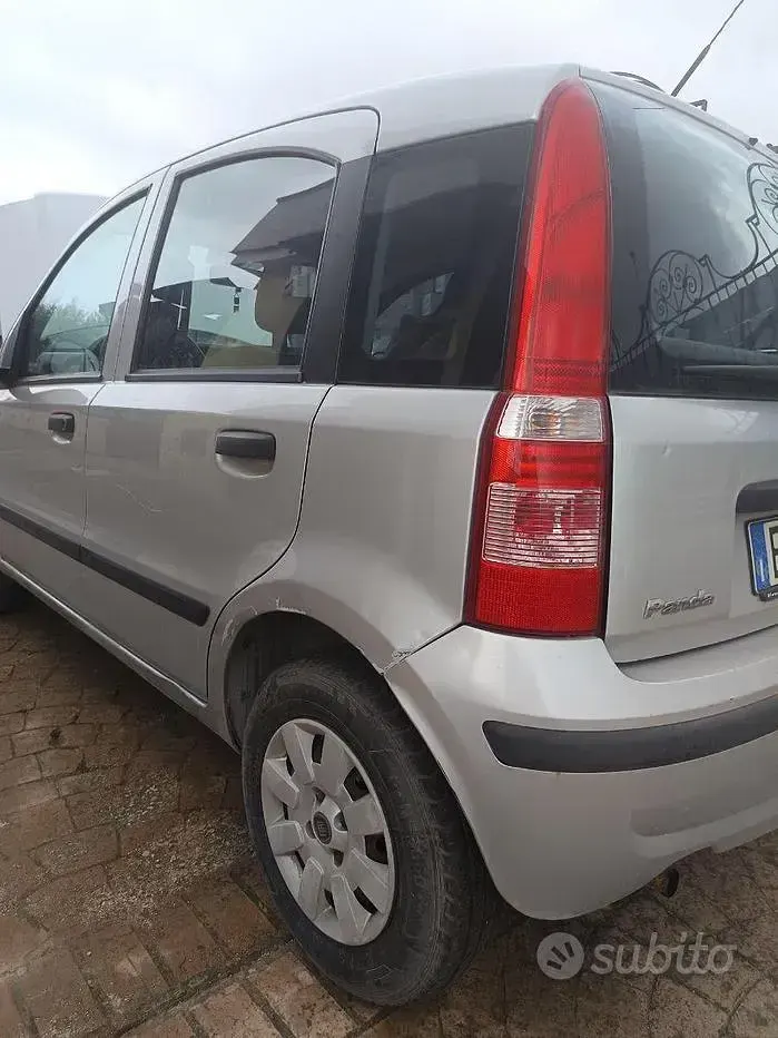 Usata Fiat Panda 69 CV (50 kW) 2011 Grigio Utilitaria