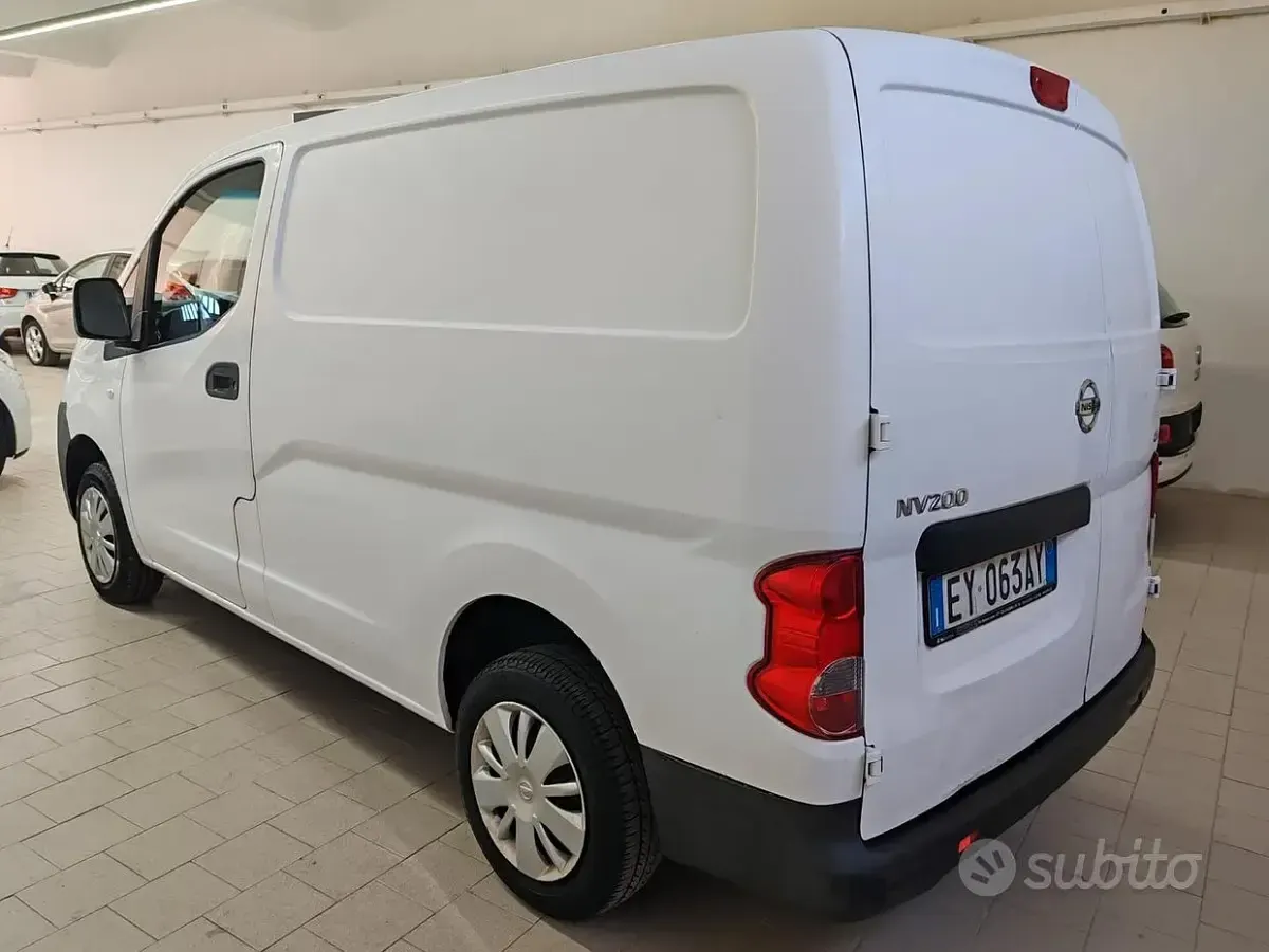 Usata Nissan NV200 90 CV (66 kW) 2014 Bianco Monovolume