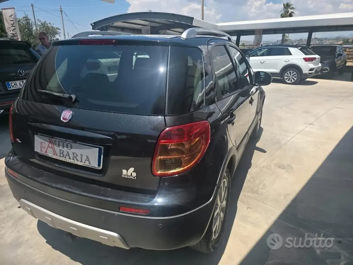 Usata Fiat Sedici Emotion 135 CV (99 kW) 2014 Nero SUV