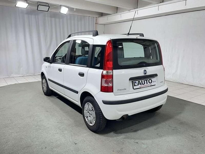 Usata Fiat Panda Dynamic 70 CV (51 kW) 2005 Bianco Utilitaria
