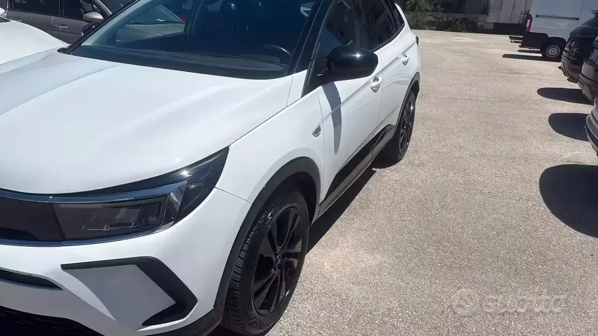 Usata Opel Grandland X 131 CV (96 kW) 2022 Bianco SUV