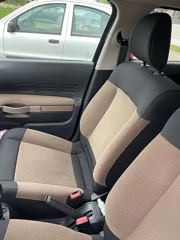 Usata Citroën C4 Feel 82 CV (60 kW) 2016 Nero SUV