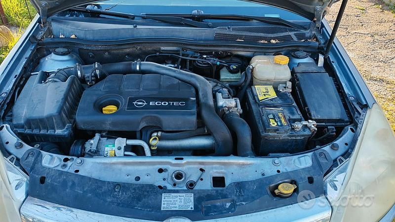 Occasion Opel Astra 101 ch (74 kW) 2008 Berline
