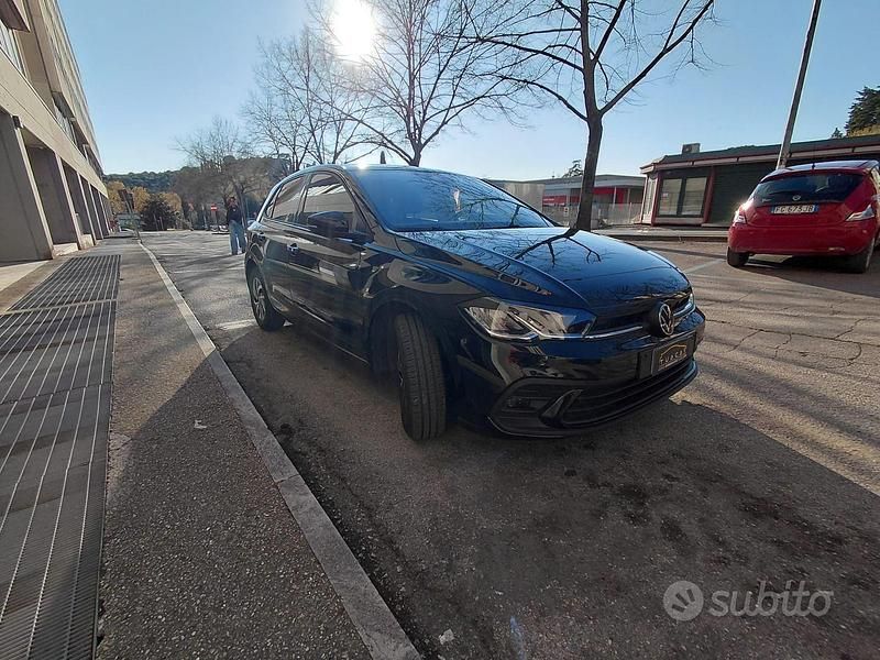 Usata VW Polo Life 95 CV (69 kW) 2025 Nero Utilitaria